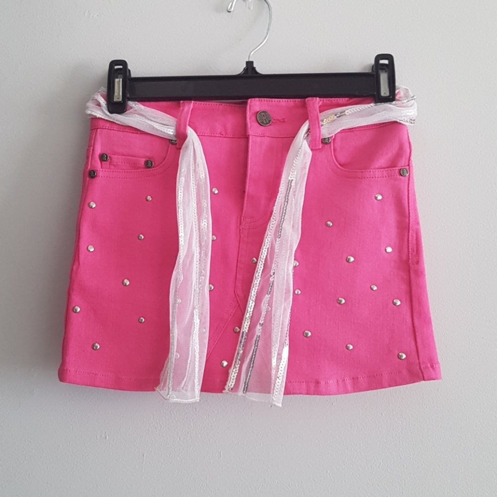 Very CHIC skirt for girls !